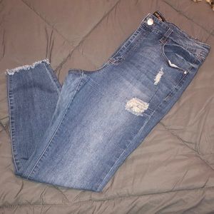 refuge jeans, size 12, light destruction
